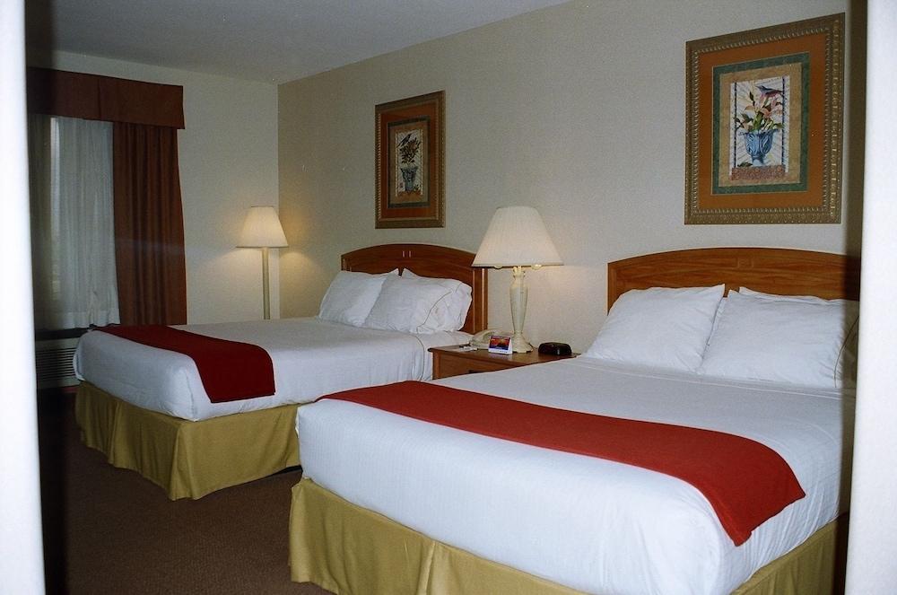 Holiday Inn Express Hotel And Suites Brownsville By Ihg Εξωτερικό φωτογραφία