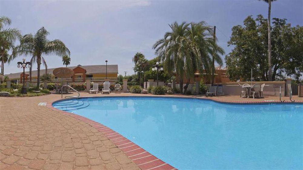 Holiday Inn Express Hotel And Suites Brownsville By Ihg Εξωτερικό φωτογραφία