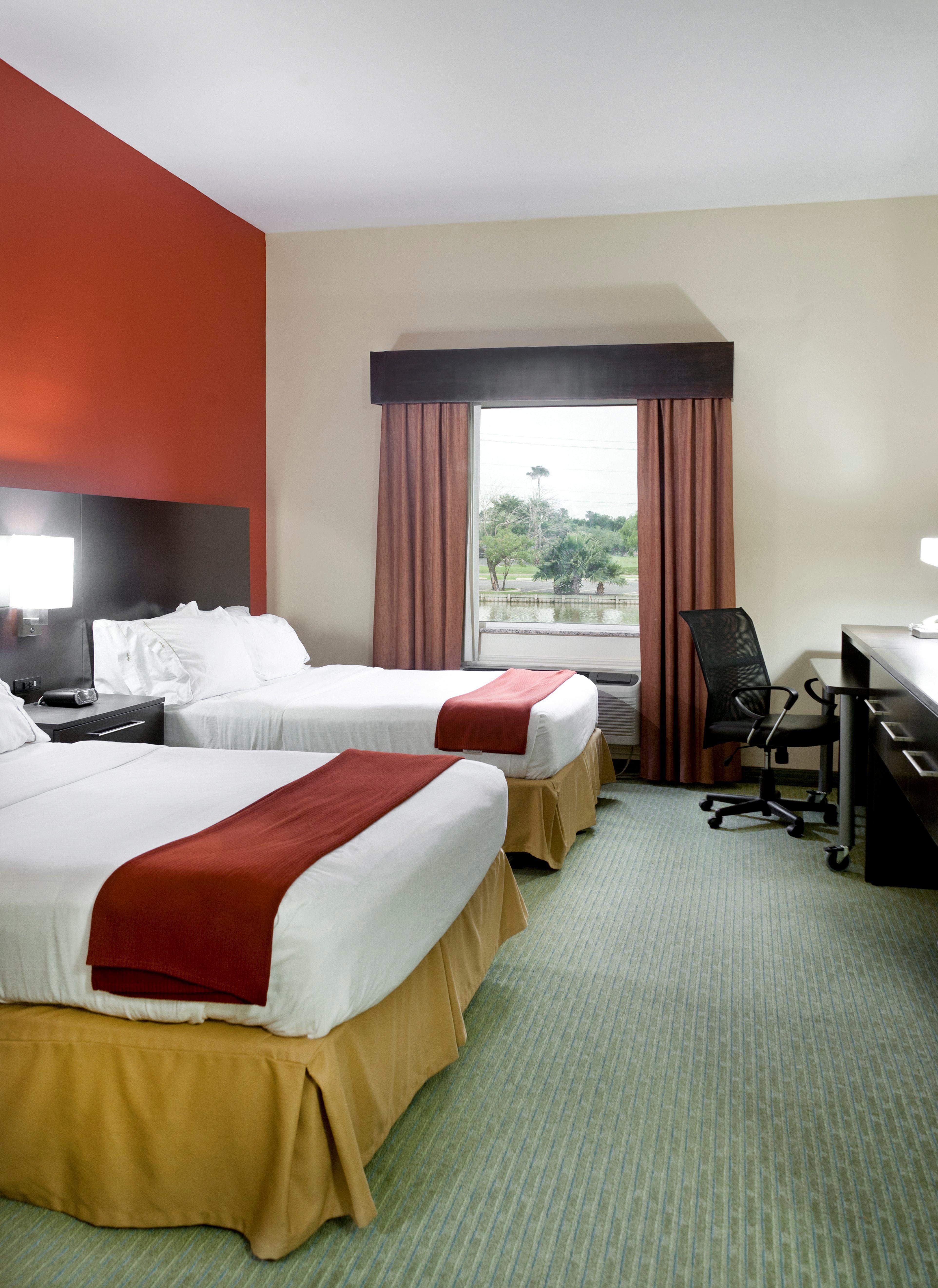 Holiday Inn Express Hotel And Suites Brownsville By Ihg Εξωτερικό φωτογραφία