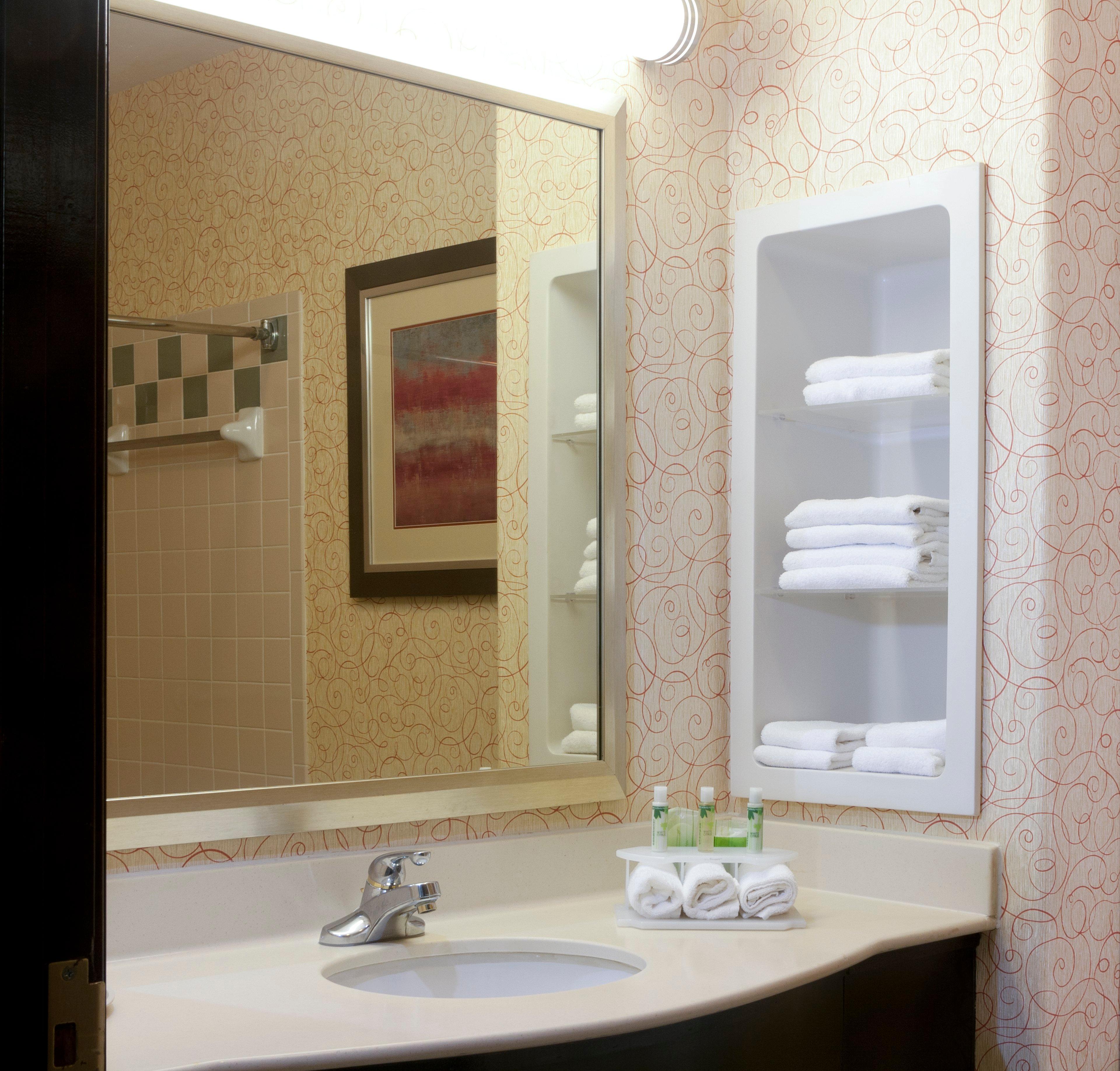 Holiday Inn Express Hotel And Suites Brownsville By Ihg Εξωτερικό φωτογραφία