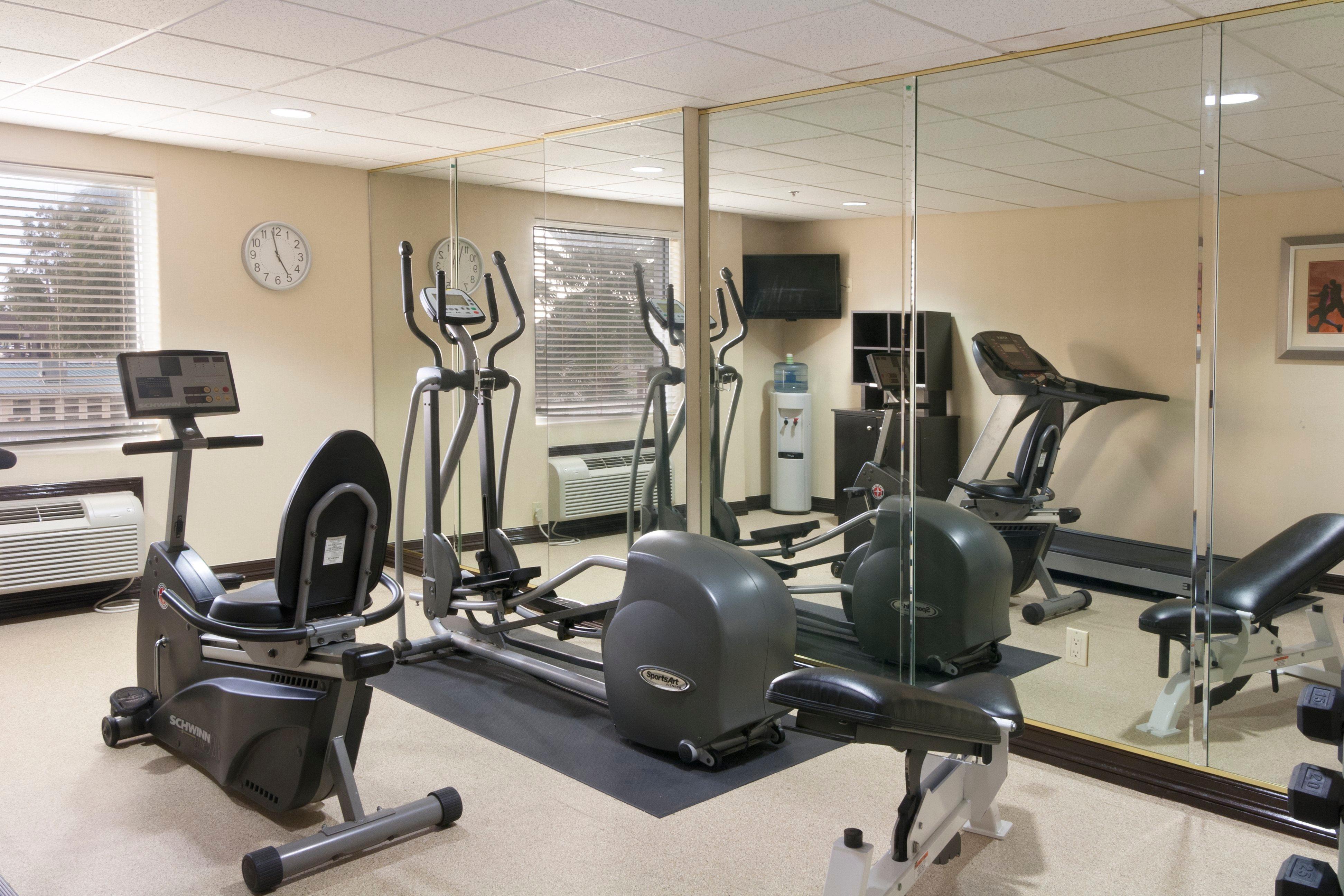 Holiday Inn Express Hotel And Suites Brownsville By Ihg Εξωτερικό φωτογραφία